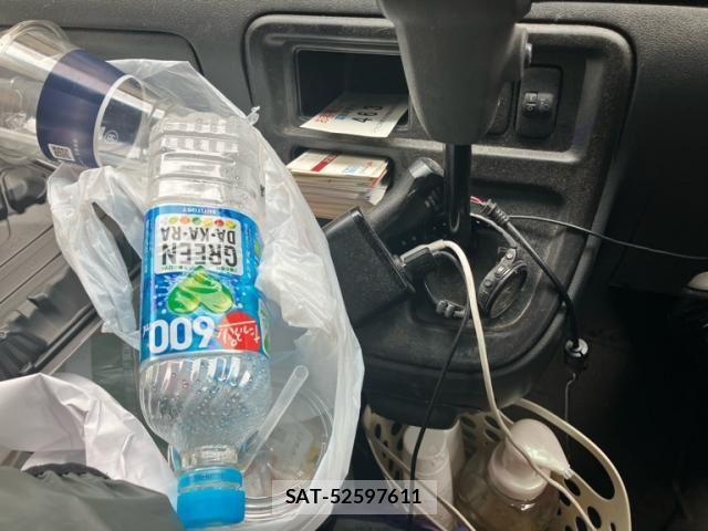 Toyota PIXIS VAN 2015-01 7359290-13