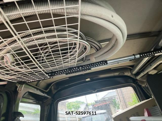 Toyota PIXIS VAN 2015-01 7359290-20