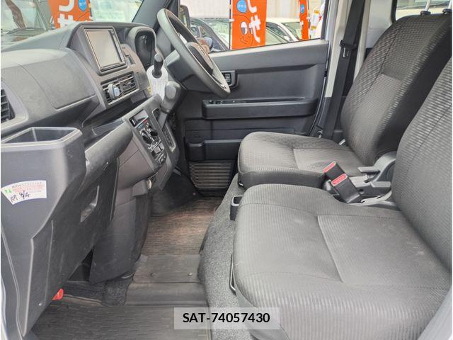 Toyota PIXIS VAN 2022-06 7619175-18