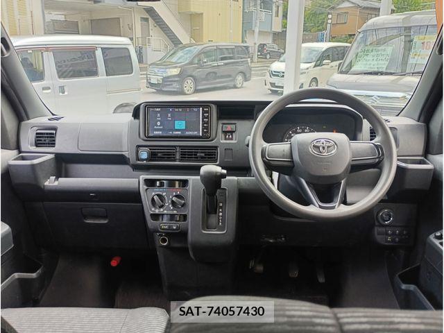 Toyota PIXIS VAN 2022-06 7619175-19