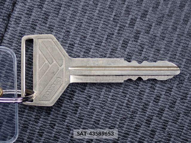 Toyota PIXIS VAN 2019-04 7788200-18