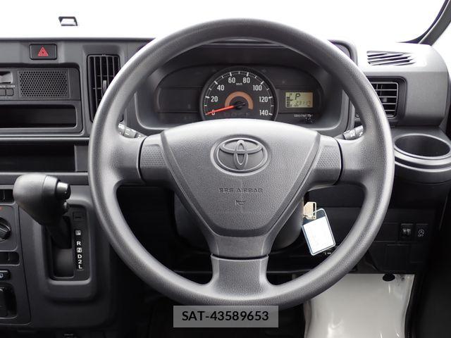 Toyota PIXIS VAN 2019-04 7788200-6