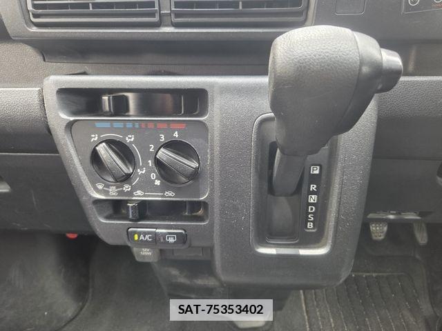 Toyota PIXIS VAN 2022-10 7903222-10