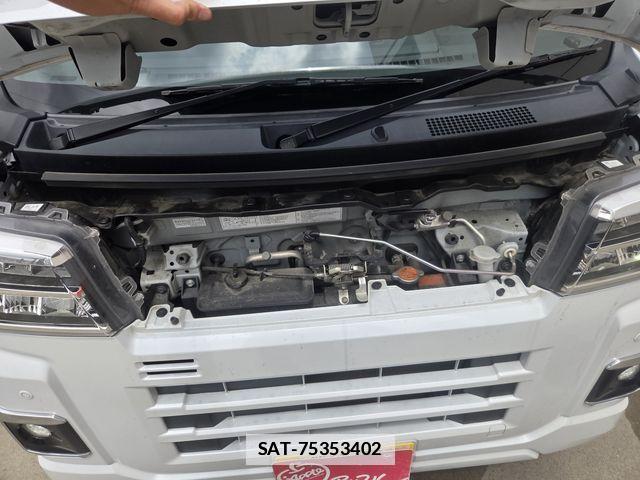 Toyota PIXIS VAN 2022-10 7903222-18