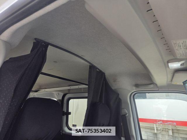 Toyota PIXIS VAN 2022-10 7903222-5