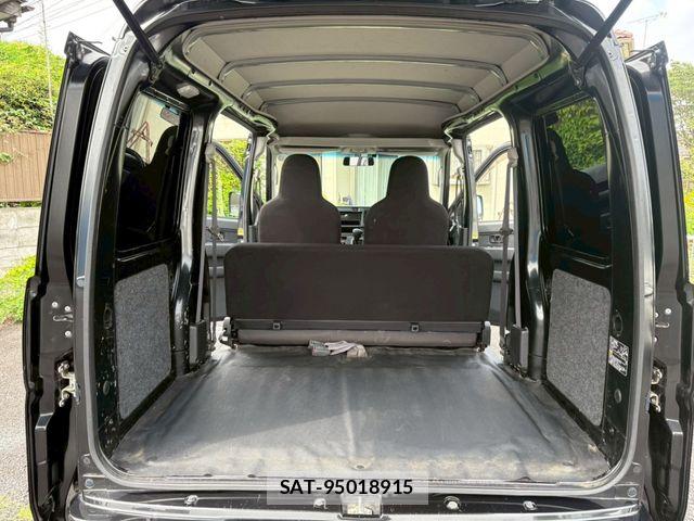 Toyota PIXIS VAN 2018-12 7963274-11