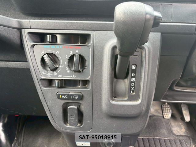 Toyota PIXIS VAN 2018-12 7963274-18