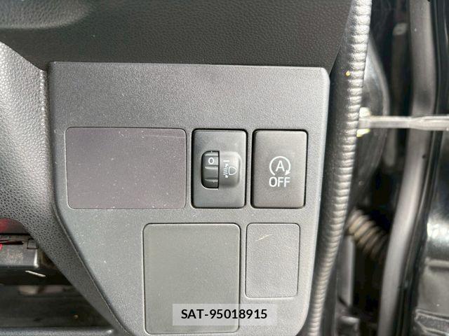 Toyota PIXIS VAN 2018-12 7963274-19