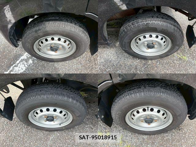 Toyota PIXIS VAN 2018-12 7963274-21