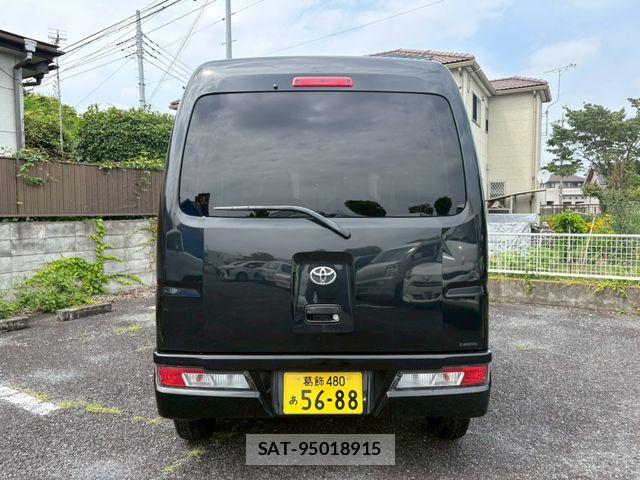 Toyota PIXIS VAN 2018-12 7963274-4