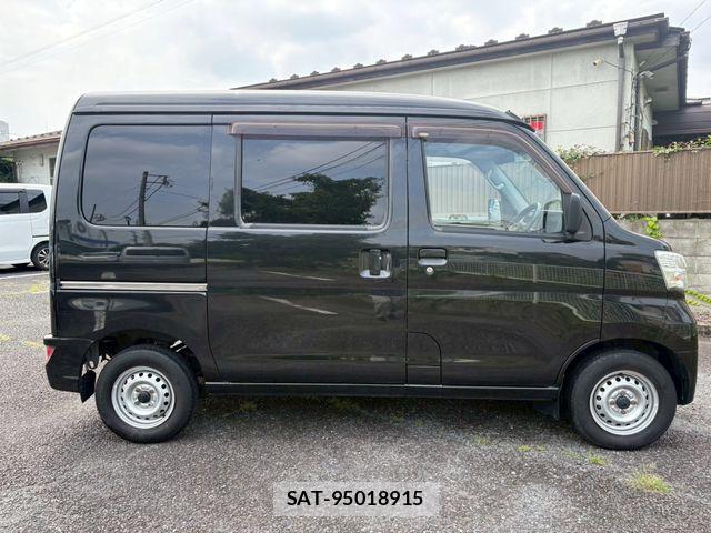 Toyota PIXIS VAN 2018-12 7963274-8