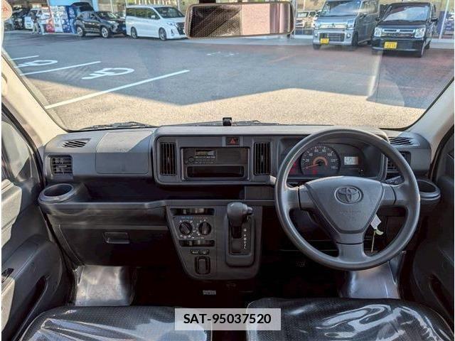 Toyota PIXIS VAN 2021-06 7980577-13