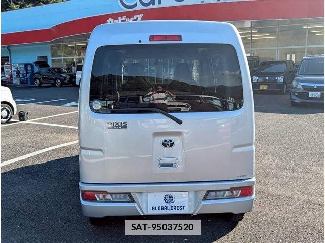 Toyota PIXIS VAN 2021-06 7980577-6