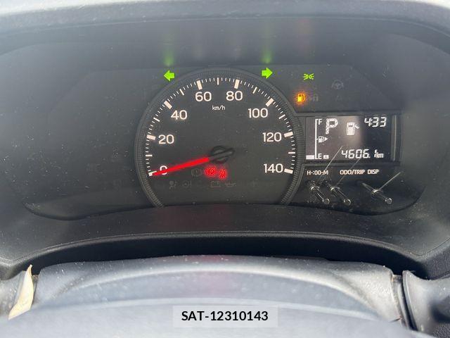 Toyota PIXIS VAN 2022-06 8037590-17