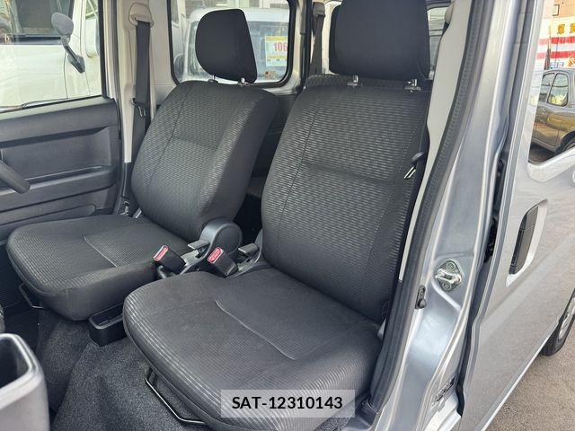 Toyota PIXIS VAN 2022-06 8037590-26
