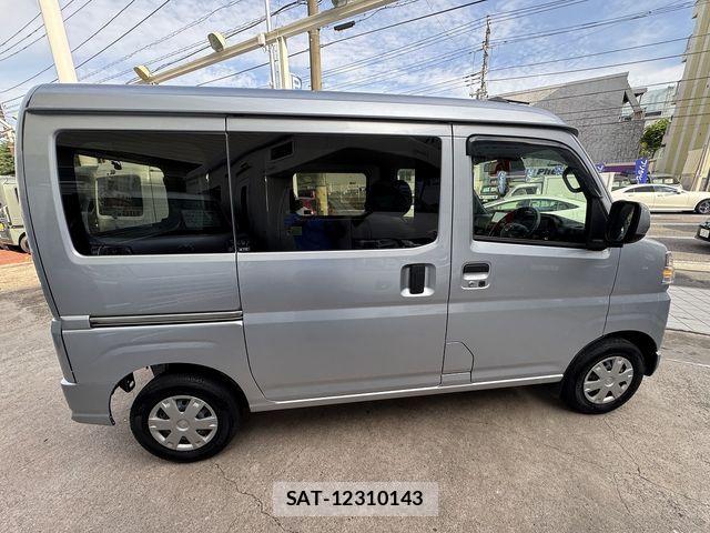 Toyota PIXIS VAN 2022-06 8037590-5