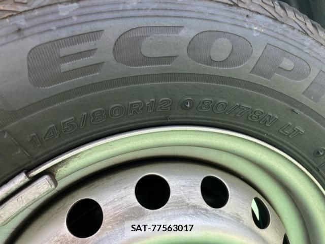 Toyota PIXIS VAN 2018-09 8209528-8