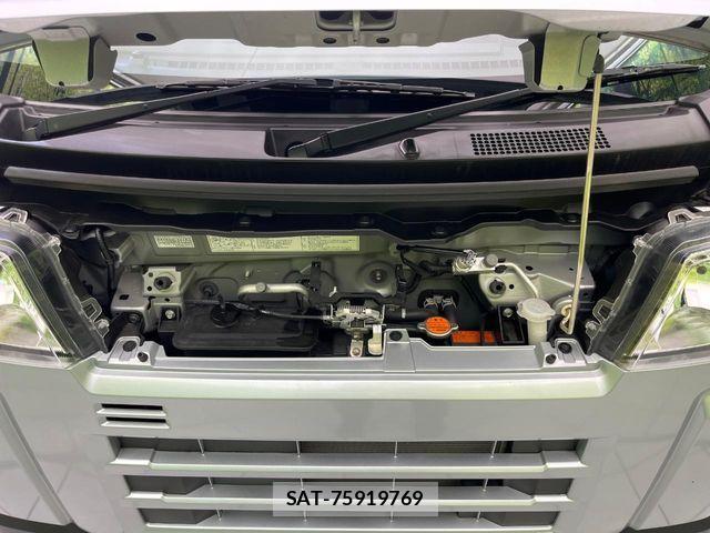 Toyota PIXIS VAN 2023-04 8209525-17