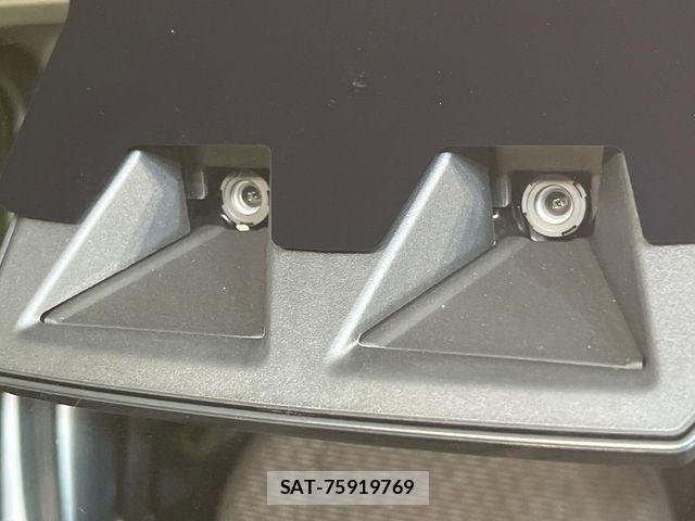 Toyota PIXIS VAN 2023-04 8209525-2