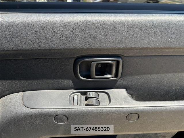Toyota PIXIS VAN 2021-06 8209527-19