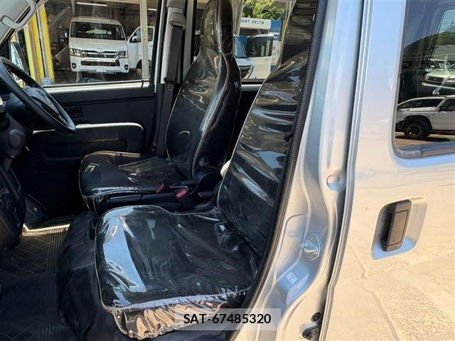 Toyota PIXIS VAN 2021-06 8209527-5