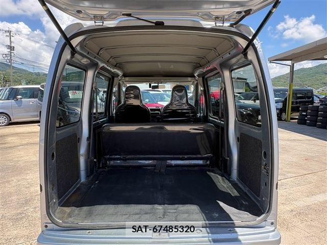 Toyota PIXIS VAN 2021-06 8209527-7