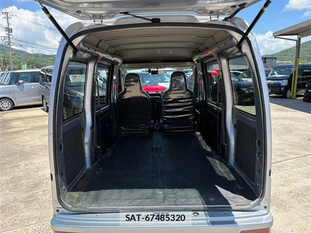 Toyota PIXIS VAN 2021-06 8209527-8