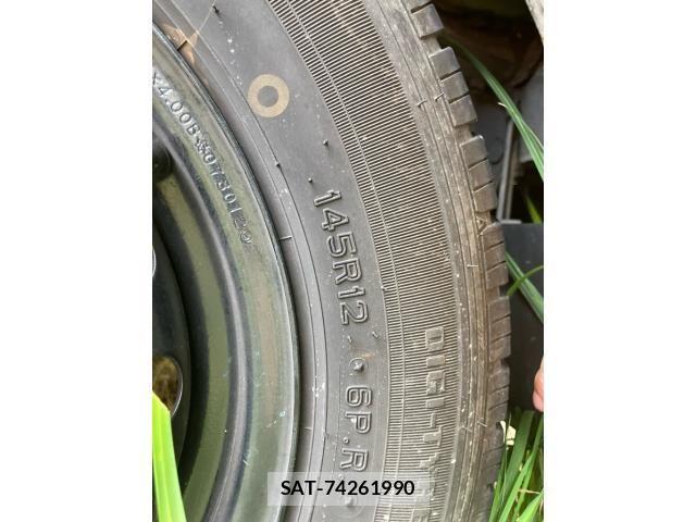 Toyota PIXIS VAN 2012-08 8246330-12