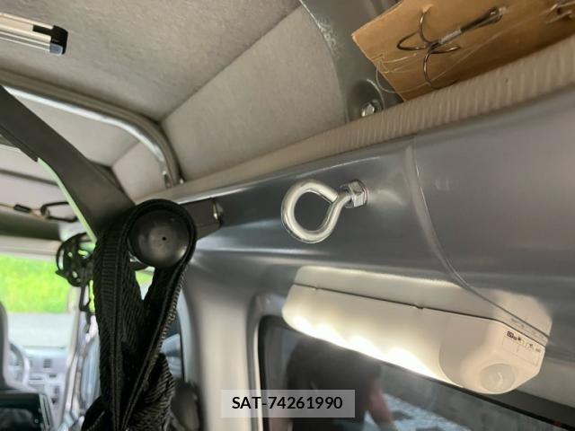 Toyota PIXIS VAN 2012-08 8246330-18