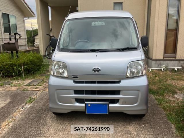 Toyota PIXIS VAN 2012-08 8246330-1