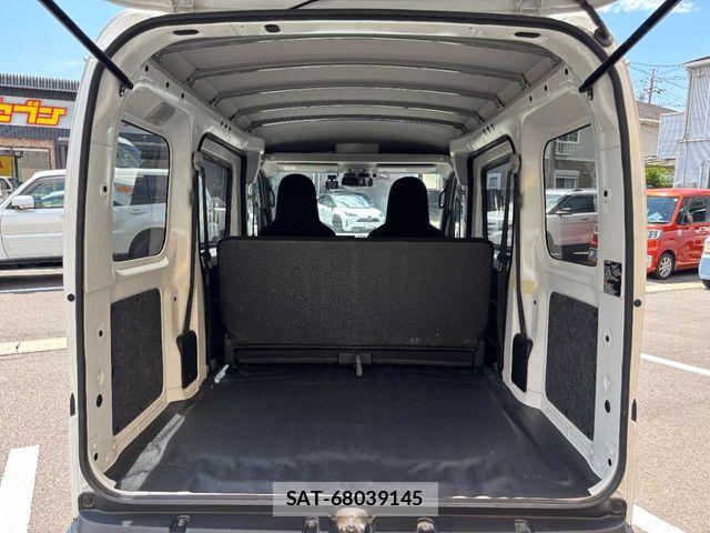Toyota PIXIS VAN 2023-01 8316373-19