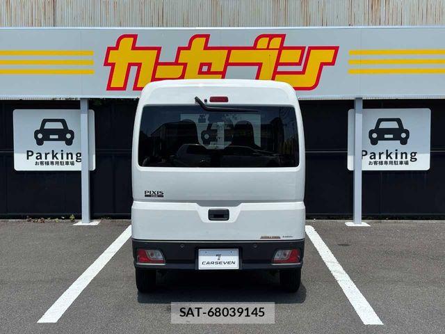 Toyota PIXIS VAN 2023-01 8316373-26