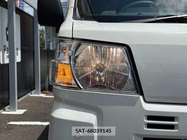 Toyota PIXIS VAN 2023-01 8316373-29