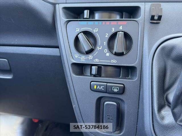 Toyota PIXIS VAN 2020-12 8316374-3
