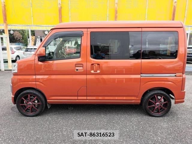 Toyota PIXIS VAN 2023-04 8337377-11
