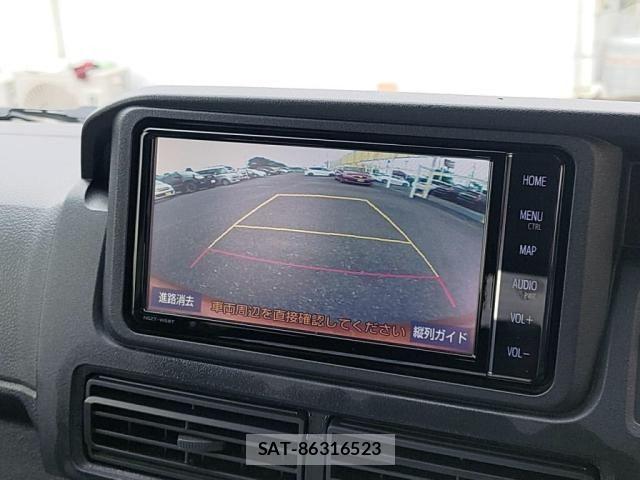 Toyota PIXIS VAN 2023-04 8337377-17