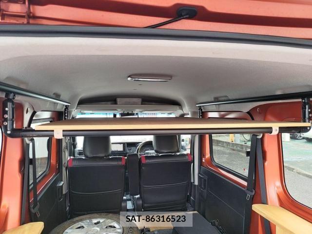 Toyota PIXIS VAN 2023-04 8337377-25