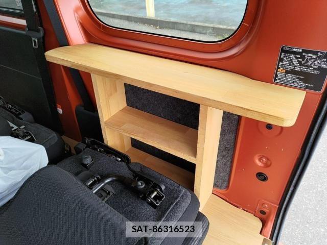 Toyota PIXIS VAN 2023-04 8337377-26