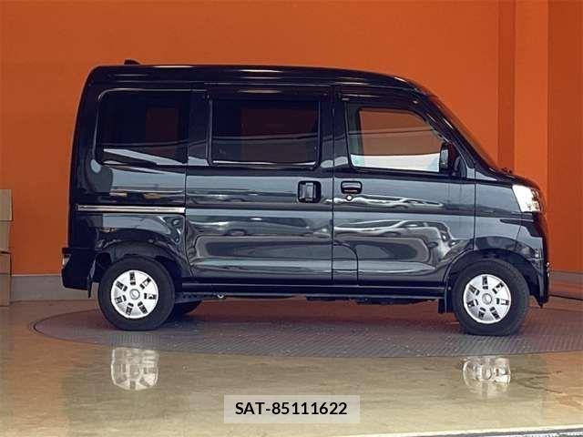 Toyota PIXIS VAN 2020-04 8368095-13