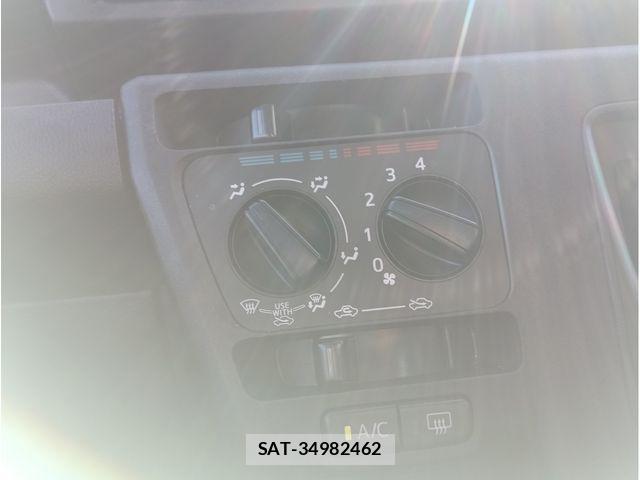 Toyota PIXIS VAN 2022-04 8372045-16