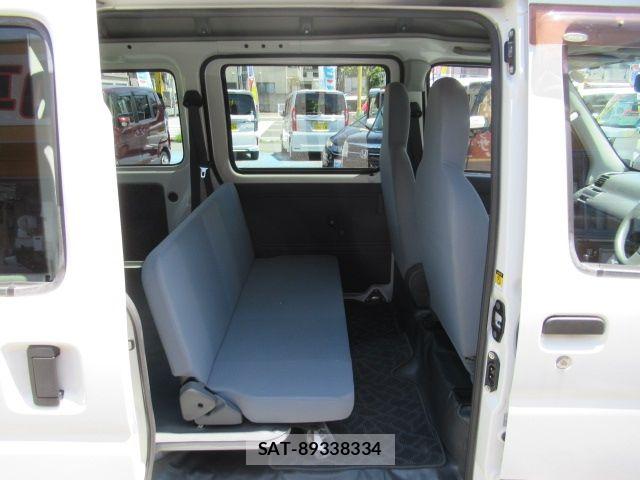 Toyota PIXIS VAN 2017-06 8414358-14