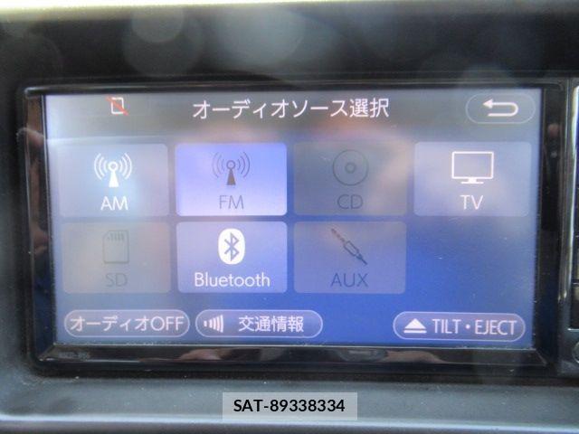 Toyota PIXIS VAN 2017-06 8414358-24