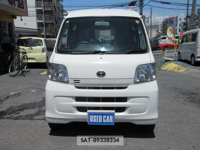 Toyota PIXIS VAN 2017-06 8414358-5