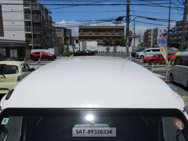 Toyota PIXIS VAN 2017-06 8414358-7