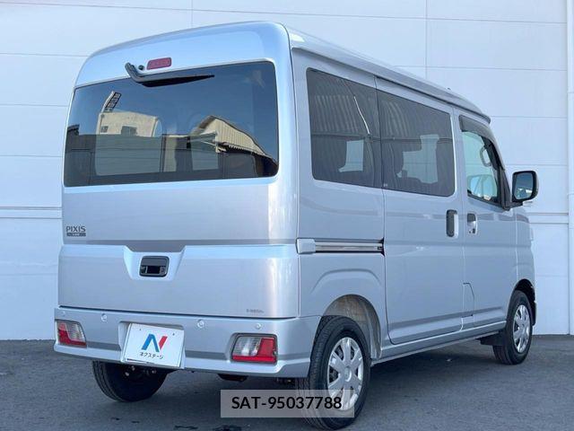 Toyota PIXIS VAN 2024-09 8438713-16