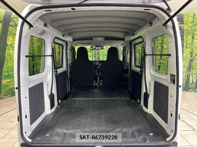 Toyota PIXIS VAN 2023-03 8666729-9