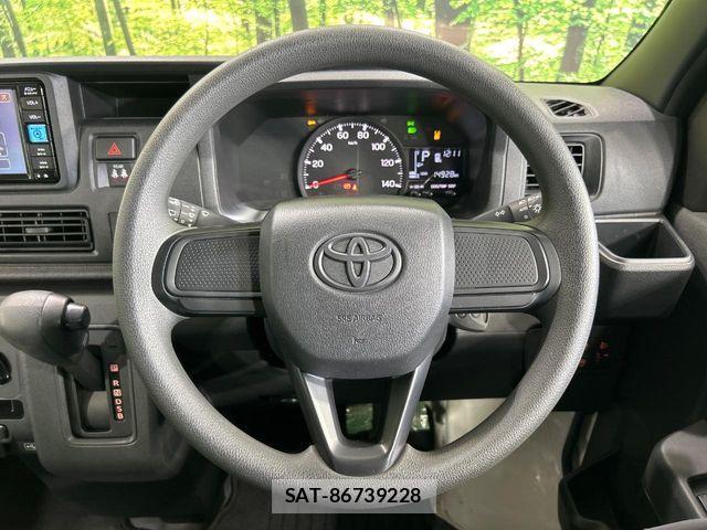 Toyota PIXIS VAN 2023-03 8666729-10