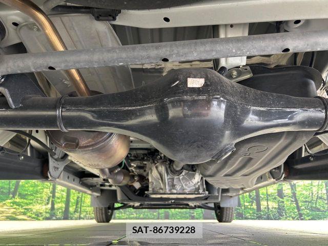 Toyota PIXIS VAN 2023-03 8666729-18