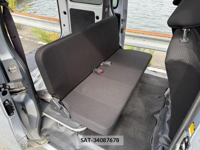 Toyota PIXIS VAN 2019-05 8781611-11
