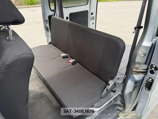 Toyota PIXIS VAN 2019-05 8781611-13